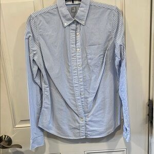 JCPenney Blue and White Casual Button Down Shirt